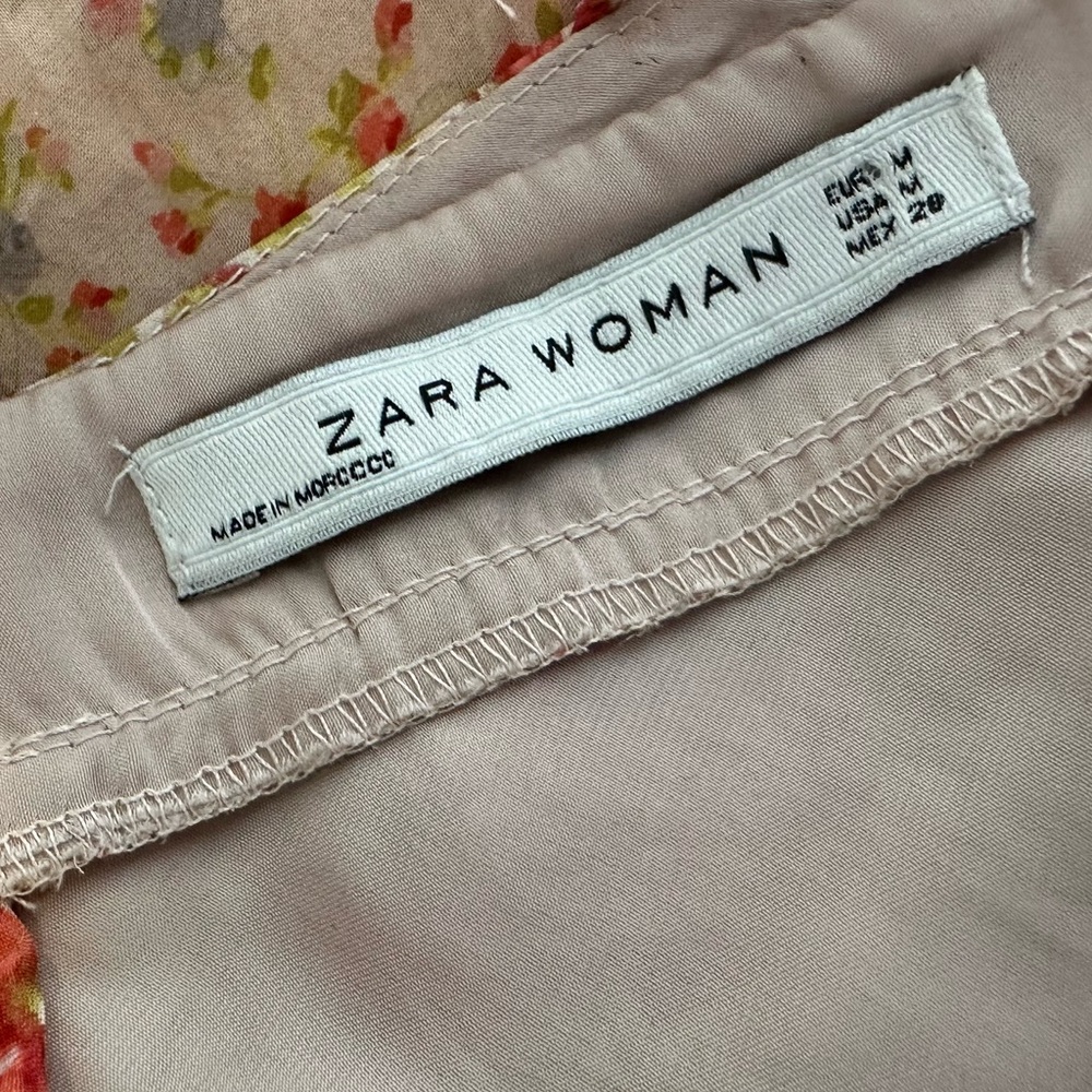 Zara 100% Silk Floral V Neck  Asymmetrical High Low Knee Length Dress (Medium) - Picture 7 of 8